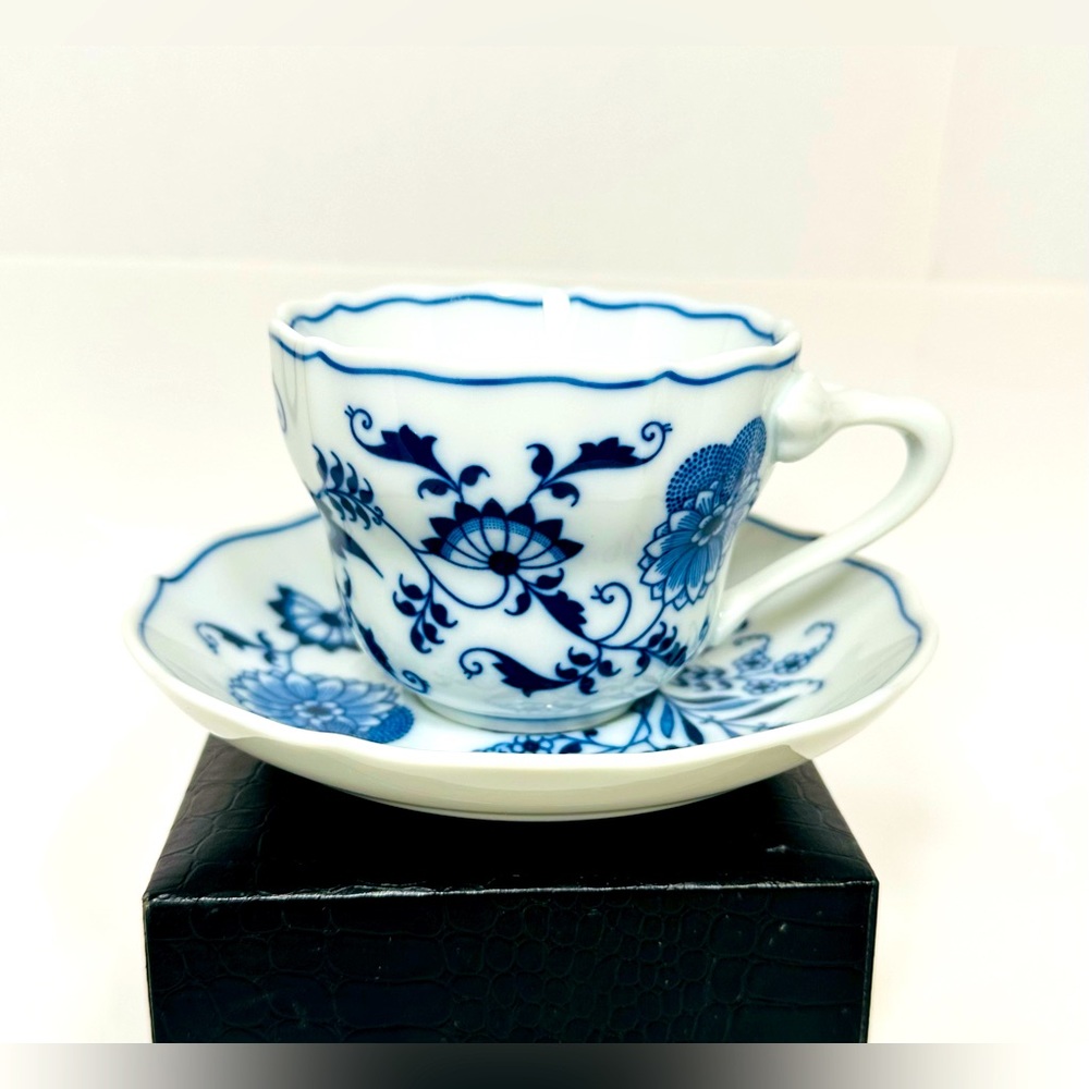 4 Blue Danube Cup & Saucer | Vintage Blue Danube Teacup. 4 cups and 4 saucer